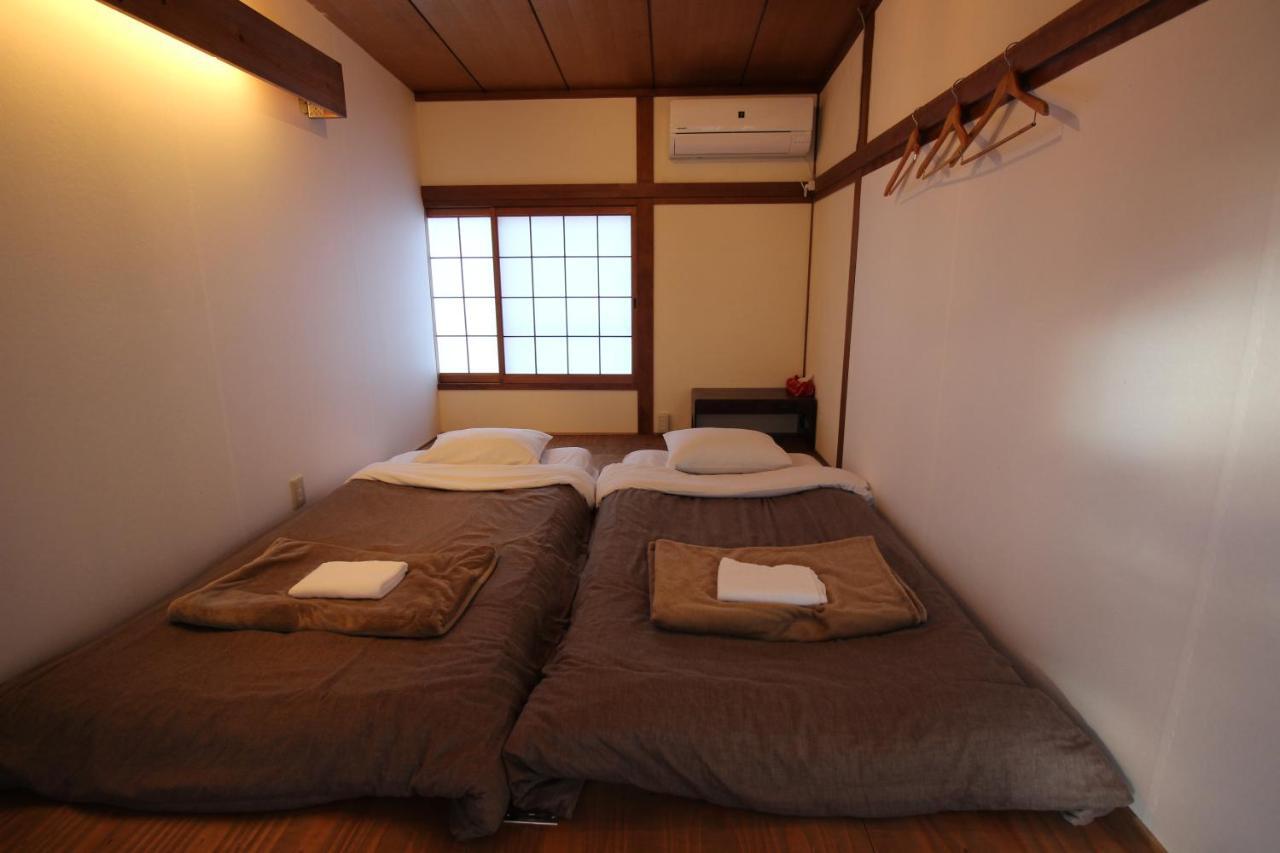Roku Hostel Hiroshima Exterior photo
